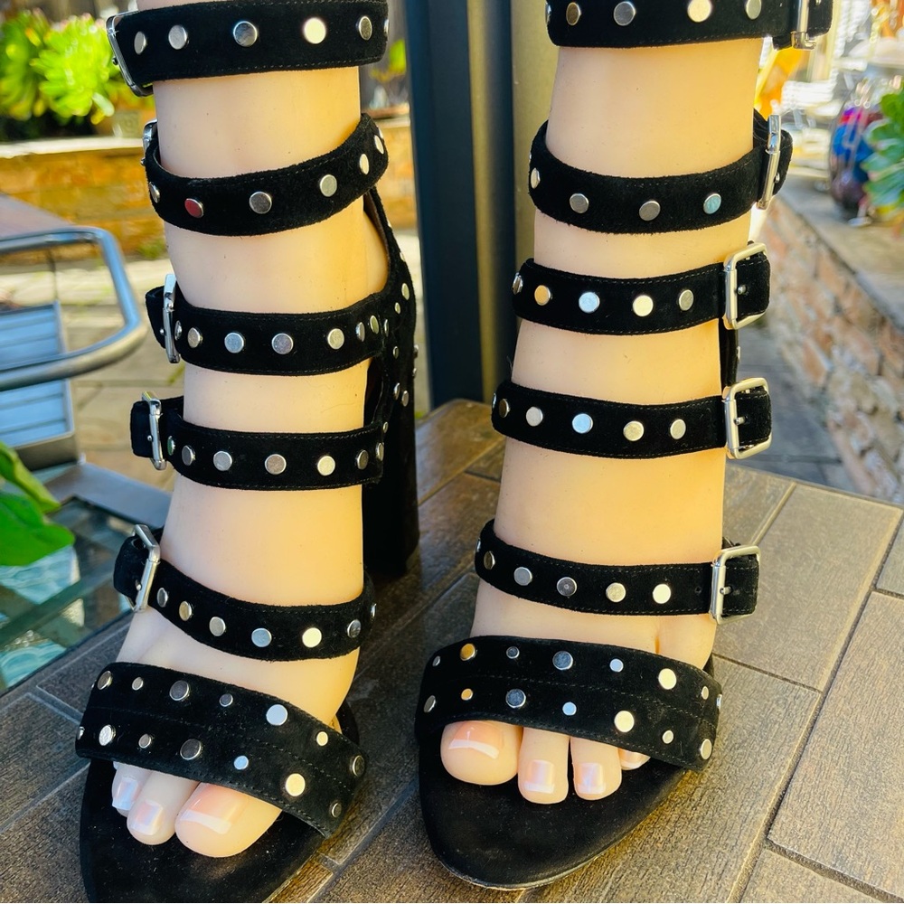 Black Strappy Women's Sandals